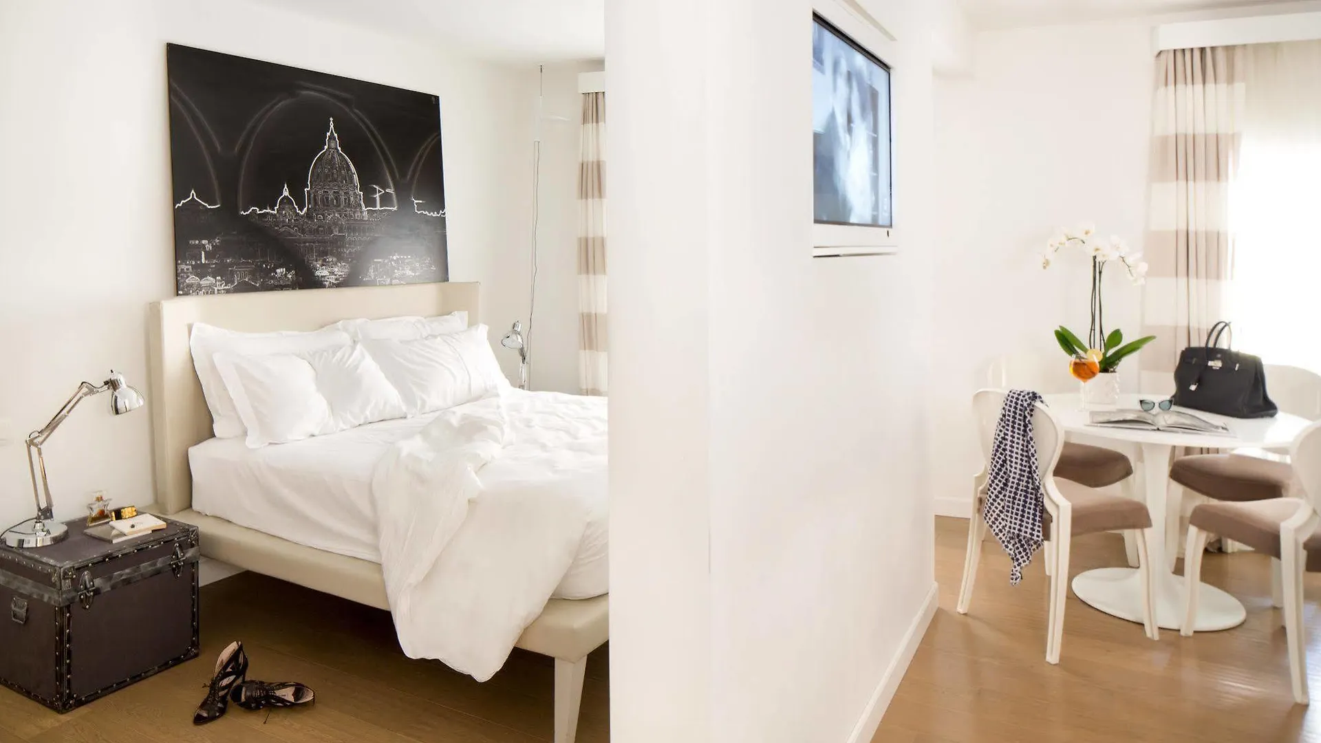 Via Del Corso Home Roma Rome