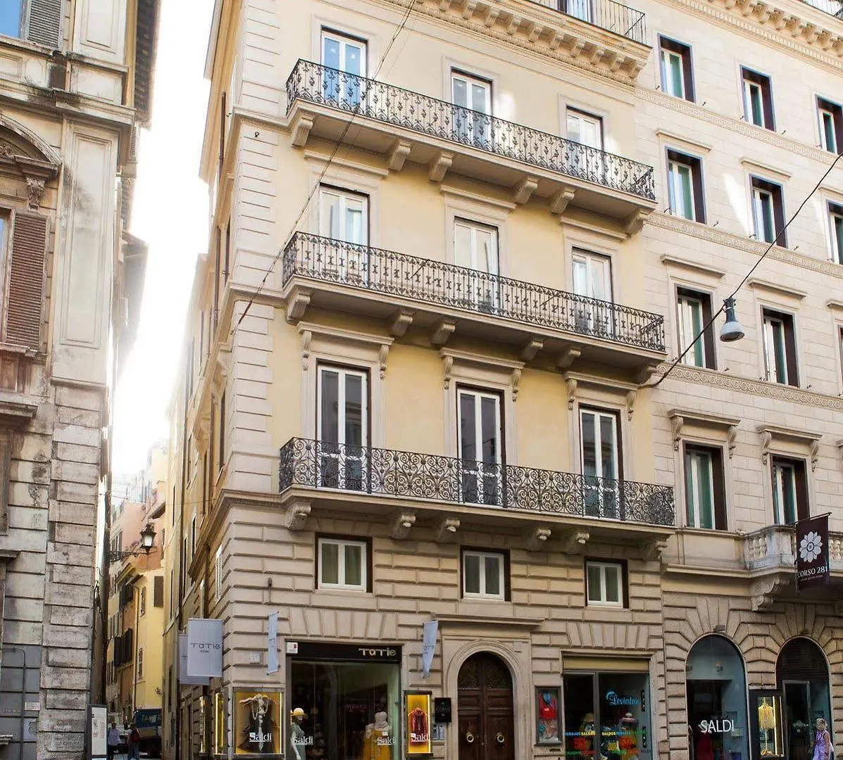 Via Del Corso Home Roma Italy